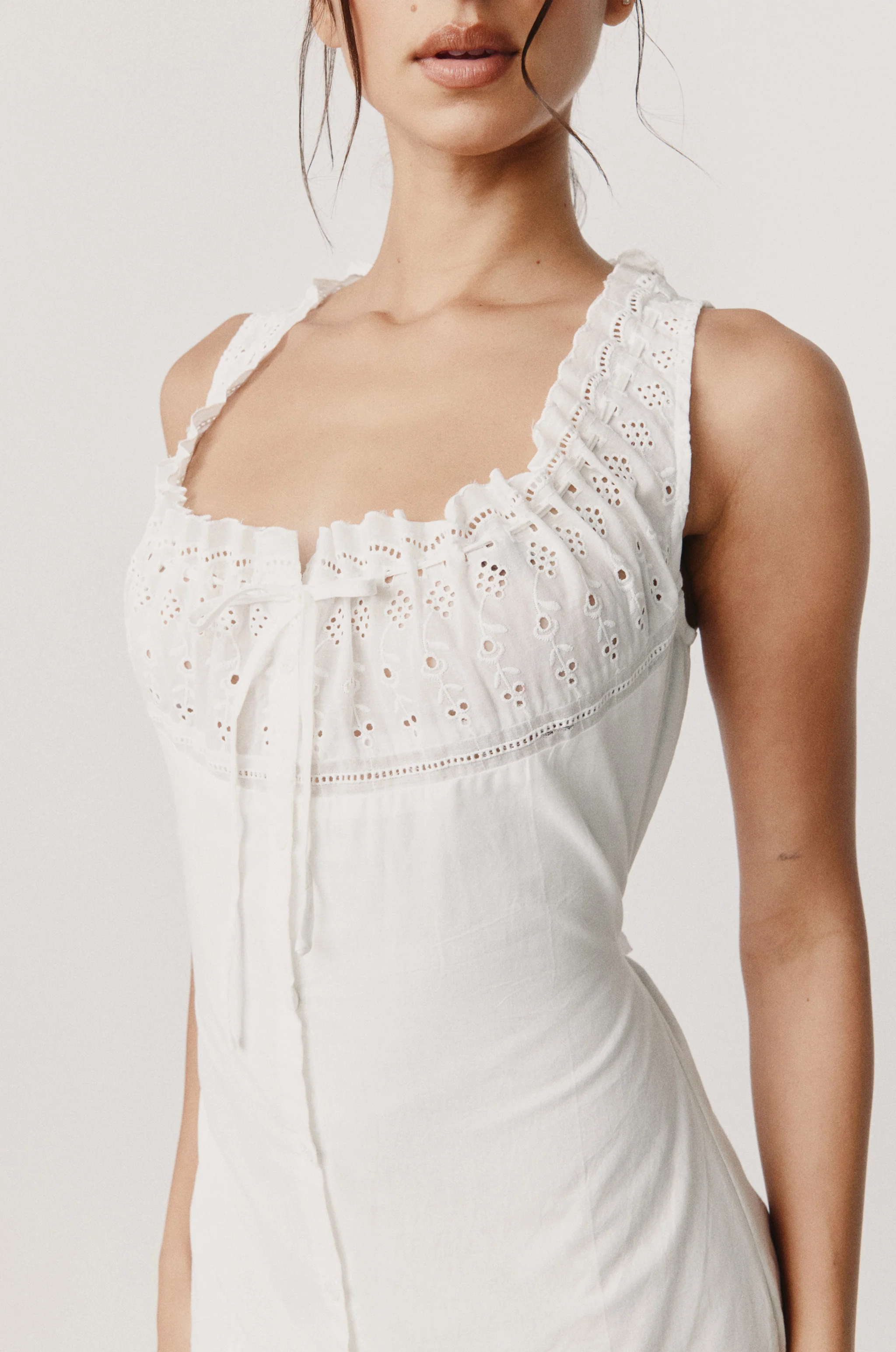 Jacquie Dress | White - Image 8