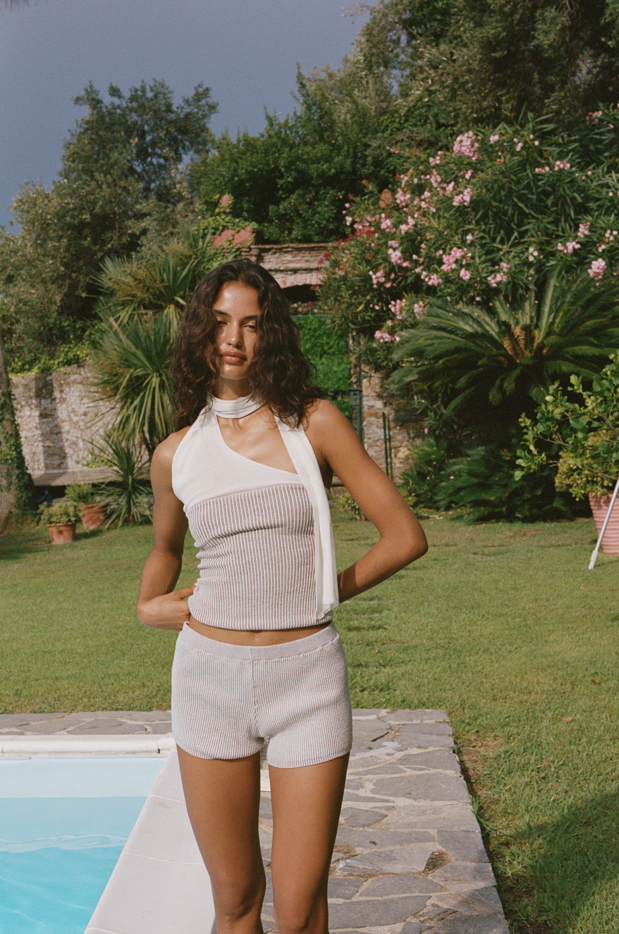 Larissa Top | Grey - Image 2