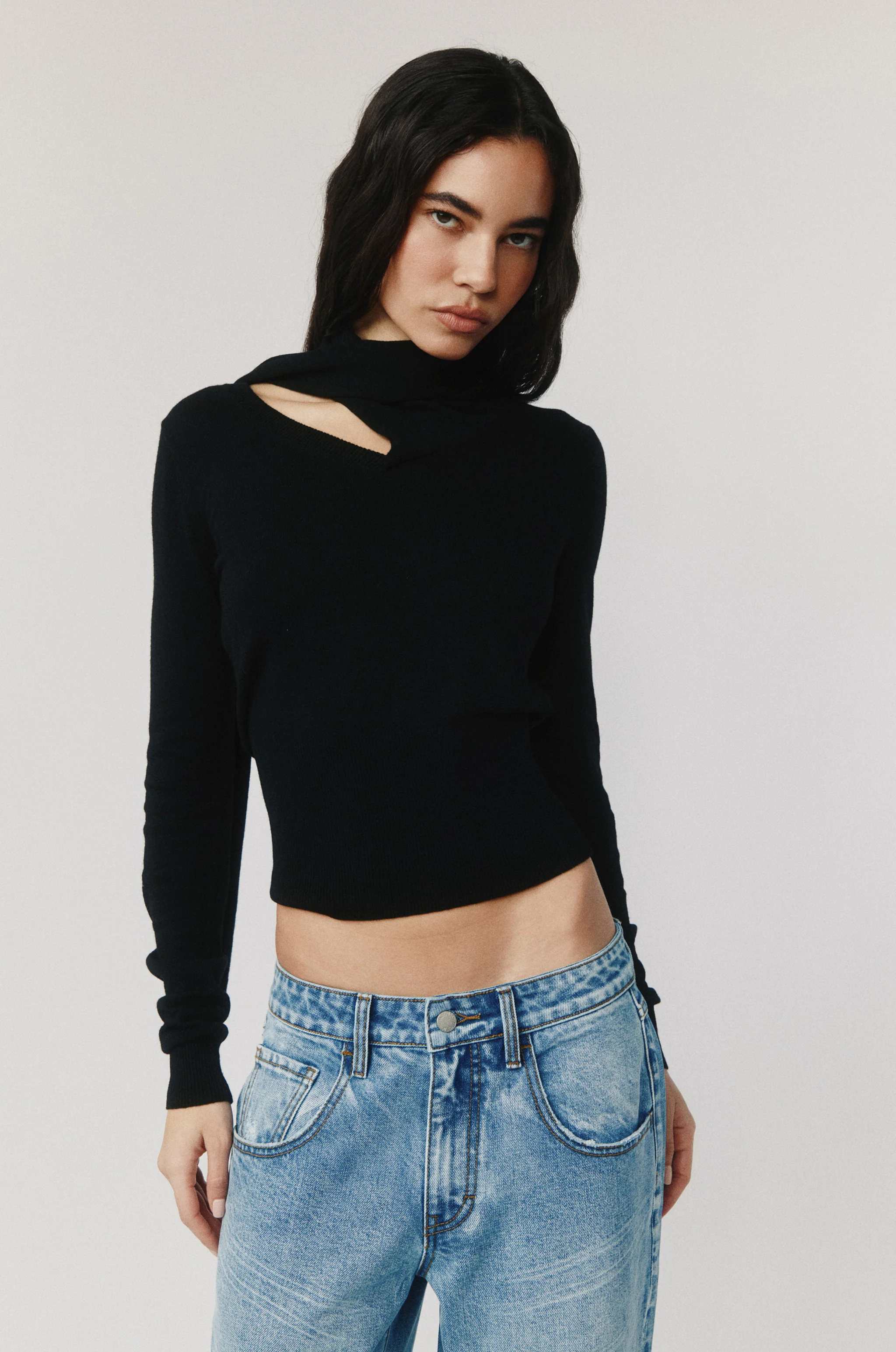 Phoebe Top | Black - Image 3